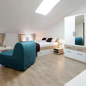  Apartment Centrally Located Seagull